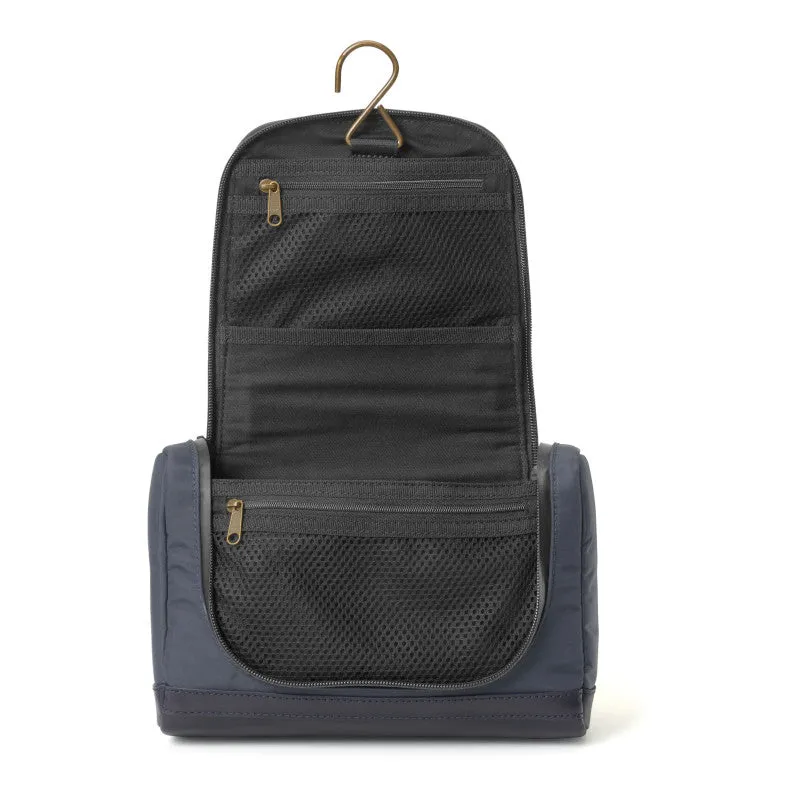 Johnston & Murphy Hudson Waterproof Travel Kit